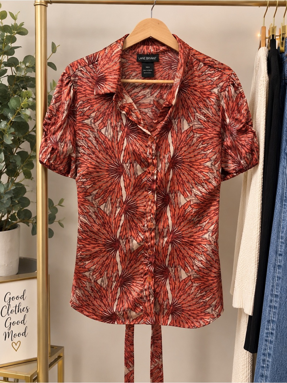 Lane Bryant 18/20 Rust Abstract Print Blouse Back Tie Button Front